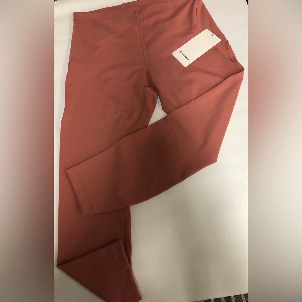 COPY - NEW Lululemon InStill HR Tight 25’’ - Picture 7 of 9